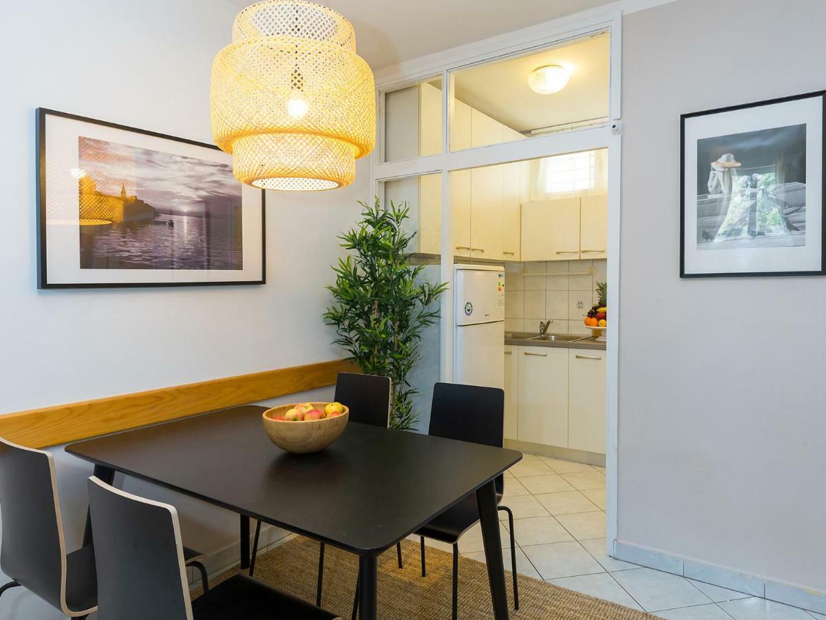 New City Center Design Apartment Пореч Экстерьер фото