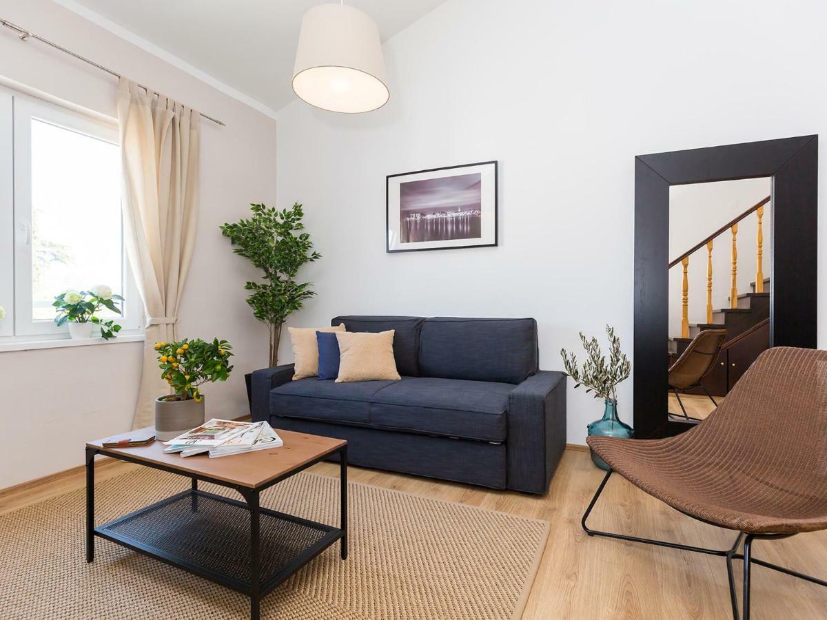 New City Center Design Apartment Пореч Экстерьер фото